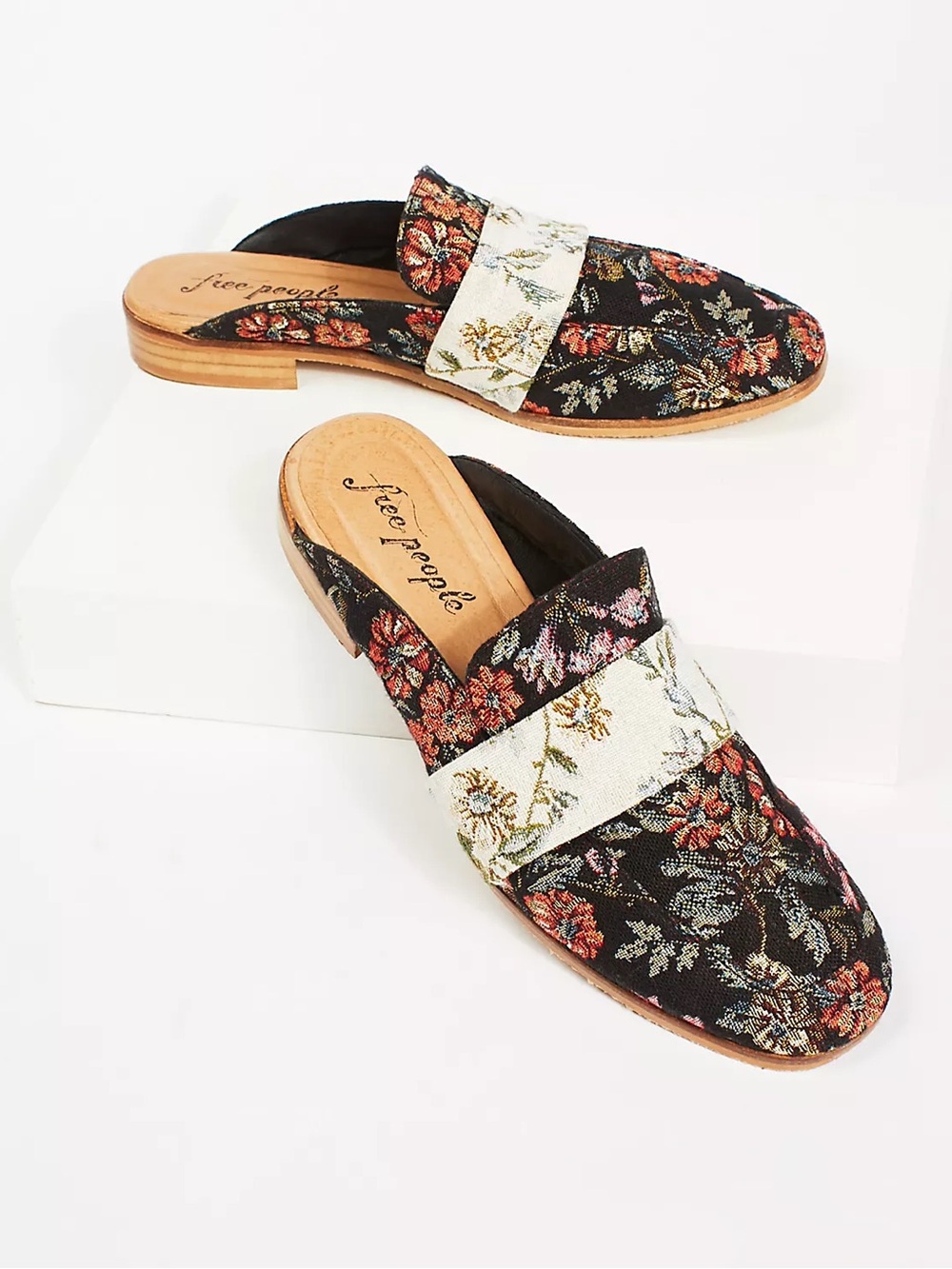 Free People Brocade At Ease Loafer Size 38